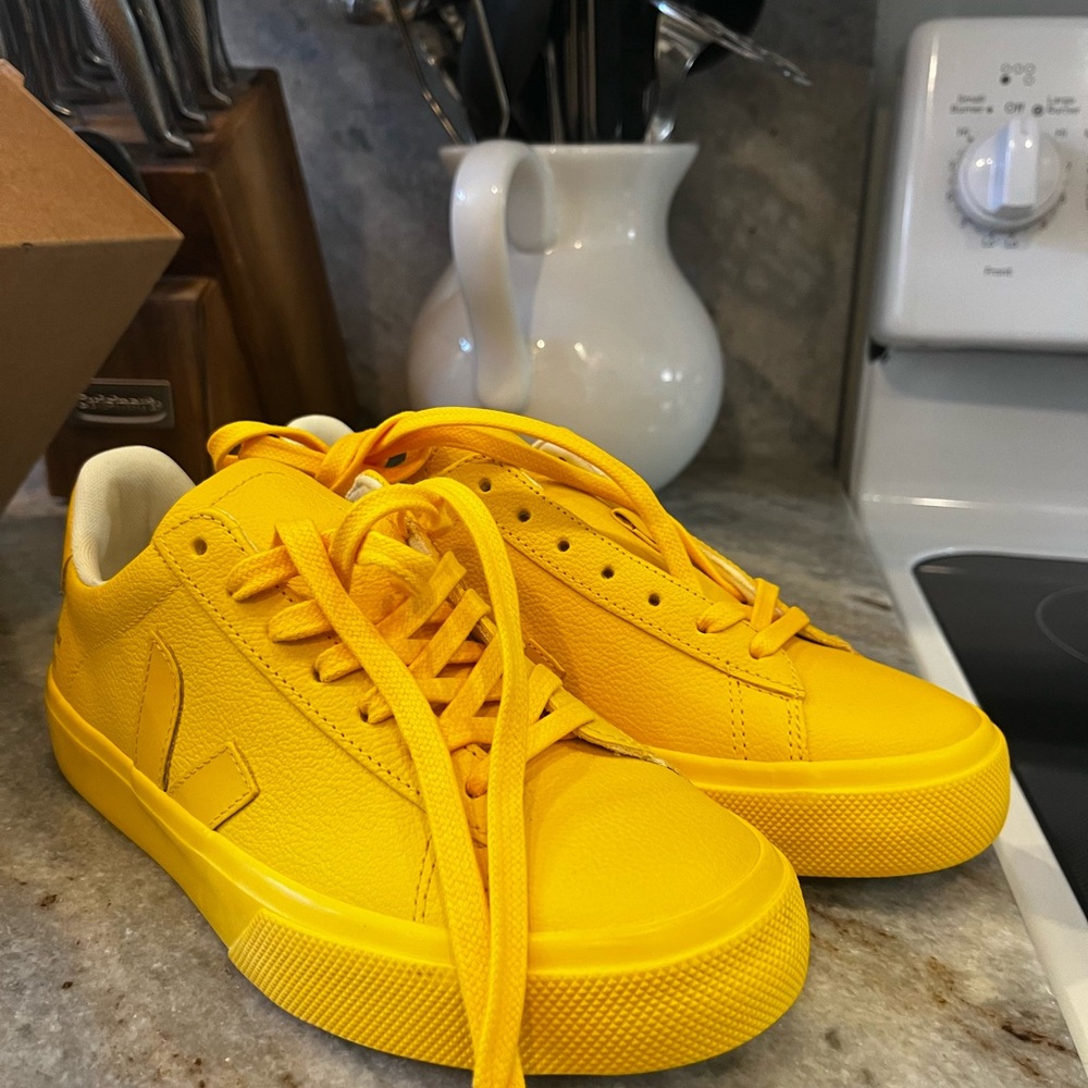 Veja Campo Mansur Gavriel sneakers size 5 or EUR 36